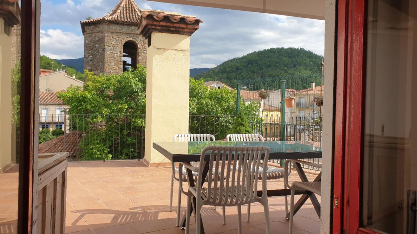 Apartamento Casa Lola - Terraza panorámica en el centro del pueblo Sant Joan de les Abadesses Exterior foto